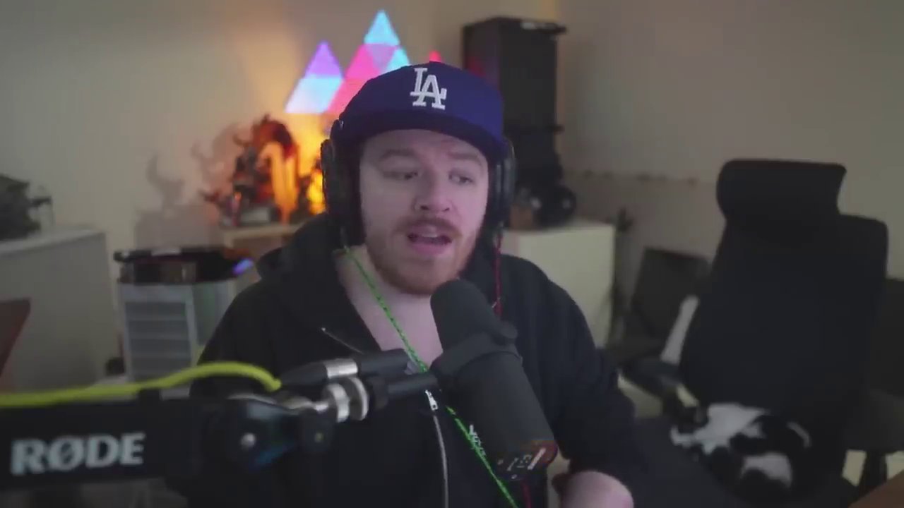 Gameplay footage of Nine Chronicles, showcasing cluttered menus and generic fantasy art typical of low-quality mobile games.