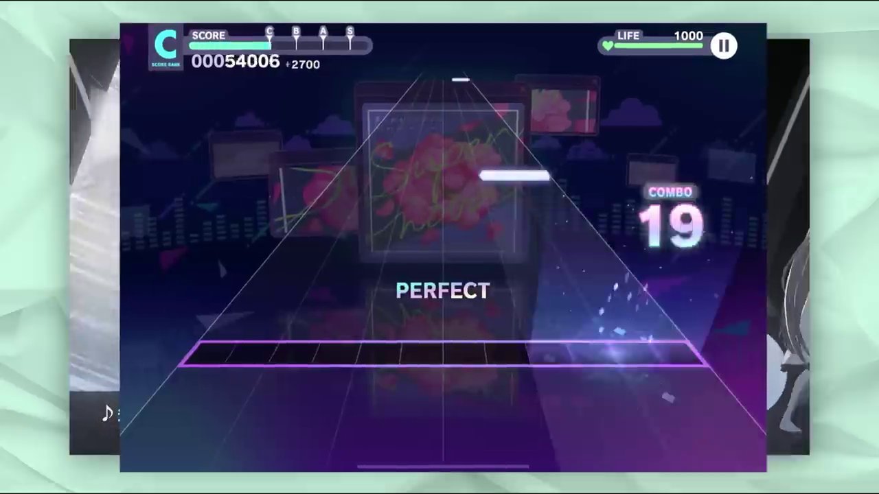 A player achieves a Full Combo on an Expert difficulty chart, with the crystal reward notification popping up on screen.