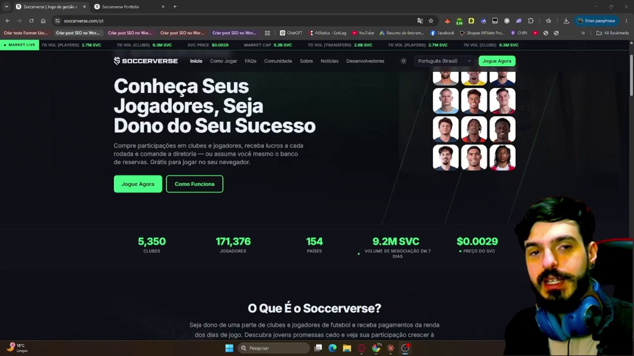 The Softwareverse main menu showing the "Play Now" button and club statistics.